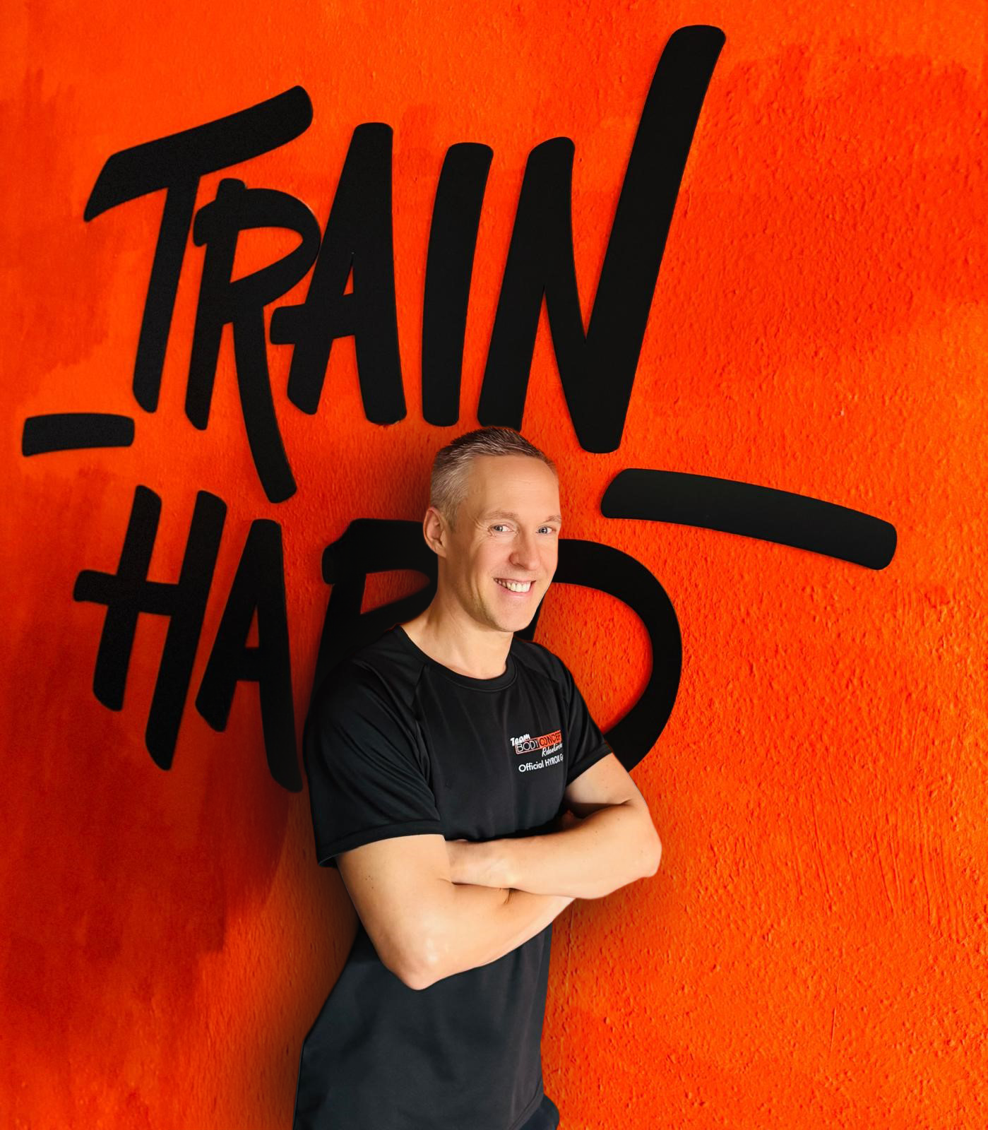 Inhaber KEvon von Bodyconcept for der Want mit Train Hard.